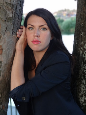 Lucy07 - Opendatingservice.com